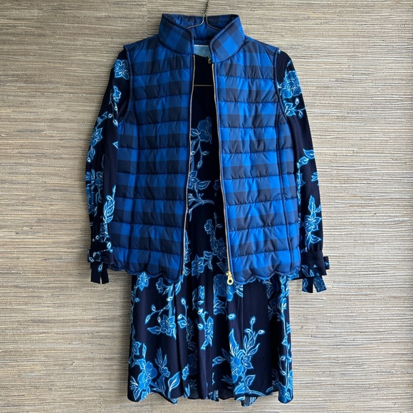 Draper James Blue and Navy Floral V-Neck A-Line Dress With Open Sleeves Size 6 - Picture 2 of 9